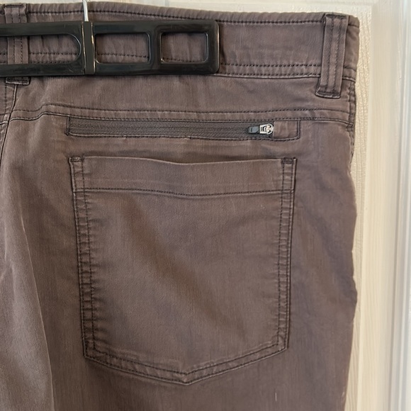 BC Clothing. 36/30 x 28” Inseam. Men’s casual/hiking pants. - Picture 6 of 11